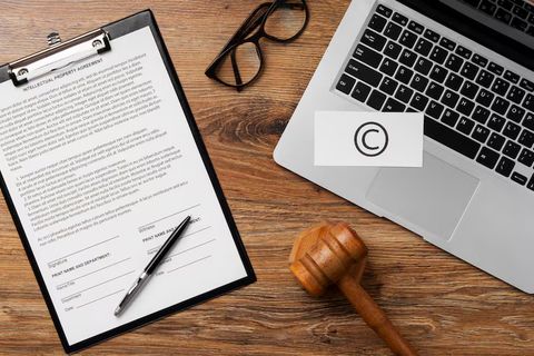 Guide to Contract Compliance: The Business Impact of Neglecting It